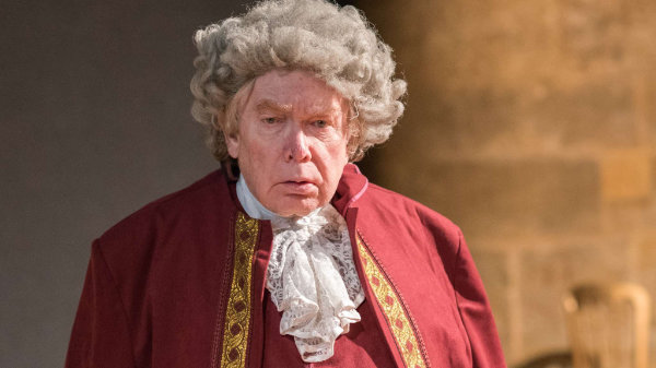Amadeus (2015)