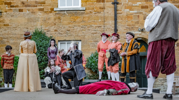 Hamlet (2018)