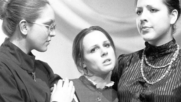 Three Sisters (2003)